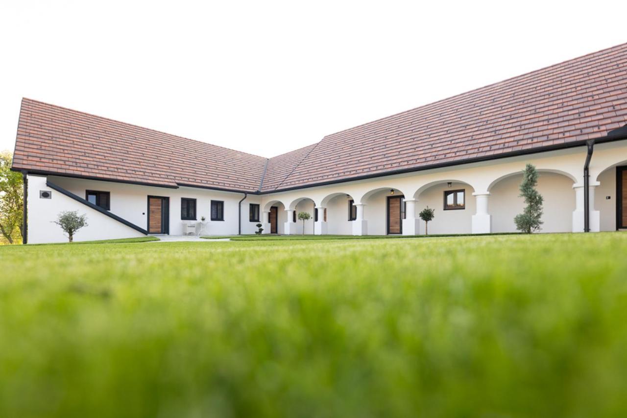 Die Arkade Apartment Poppendorf im Burgenland Exterior photo